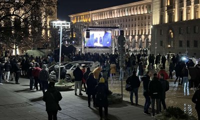 Граждани започнаха да се събират за нов протест под мотото &bdquo;Не храни прасето с твоите пари Vol. 3&ldquo; в центъра на София