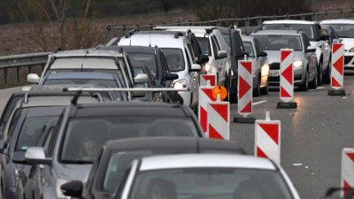 100 000 автомобила напускат столицата: АПИ въвежда ограничения и извънредни мерки