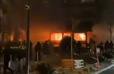 Експлозия в бар в швейцарски ски курорт взе жертви в новогодишната нощ (ВИДЕО)