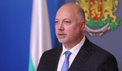 Росене, не се набутвай при неудачниците! Вземи се в ръце!