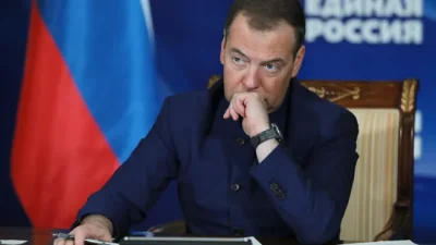 Медведев: Ако западни войски бъдат разположи в Украйна, Русия ще ги ''запознае'' с ''Орешник''