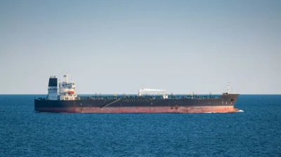 Международно напрежение в Атлантика: Русия изпрати военни кораби и подводница, за да защити танкер, преследван от САЩ