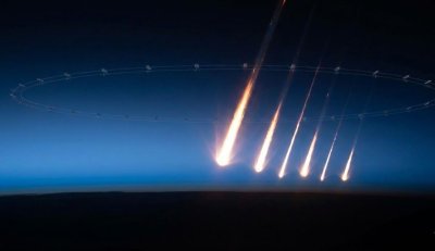 SpaceX аварийно сваля стотици сателити Starlink от орбита