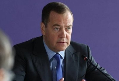 Вижте анализа на Дмитрий Медведев за началото на 2026 г.