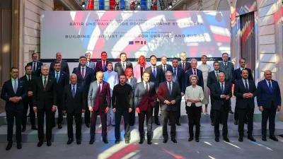&bdquo;Коалицията на желаещите&ldquo; обсъжда мироопазващи сили в Украйна с американска подкрепа при руска атака