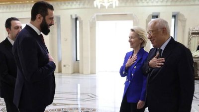 BILD: Сирийският ръководител се срещна с Урсула фон дер Лайен, без да се ръкува