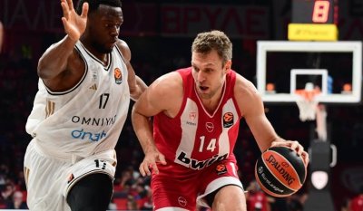 Александър Везенков отново блести в Евролигата