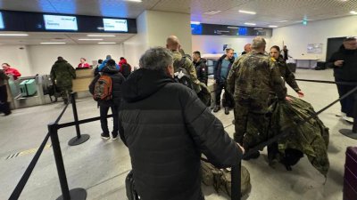 BILD: Германски военни преждевременно напуснаха Гренландия без обяснение