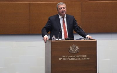 Драгомир Стойнев: В последния месец приоритет на социалистите ще е анти-спекула законодателството