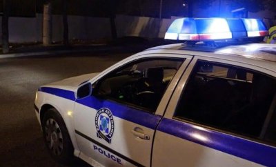 Гръцката полиция разкри мащабна схема за измама на бензиностанции: Милиони евро са били източвани от шофьорите