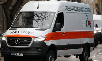 Срутено хале в София уби млад мъж и рани двама други
