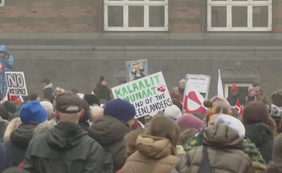 Протест срещу Тръмп събра хиляди в Копенхаген (ВИДЕО)