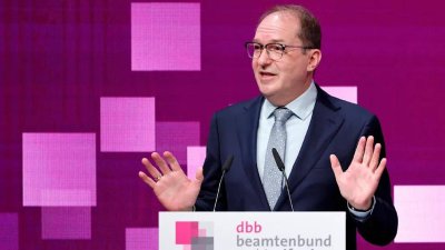 BILD: В Германия се подготвя увеличение на заплатите за стотици хиляди държавни служители