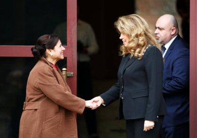 Силвия Къдрева пристига на &bdquo;Дондуков&ldquo; 2 за среща с президента