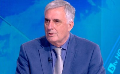 Калфин: Партията на Радев може да заличи БСП