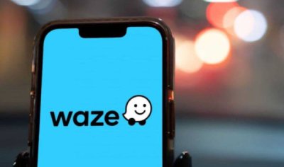 Waze обнови навигацията в България с интелигентни функции и AI асистент