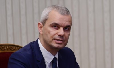 Костадинов: Идеологическите различия между &bdquo;Възраждане&ldquo; и Румен Радев са значителни