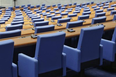 Хаос в парламента: Отново не бе събран кворум