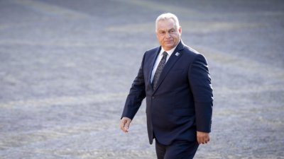 Виктор Орбан: Време е европейските фермери да се обединят срещу Украйна
