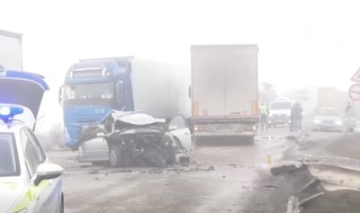 81-годишен мъж загина при тежка верижна катастрофа край Враца