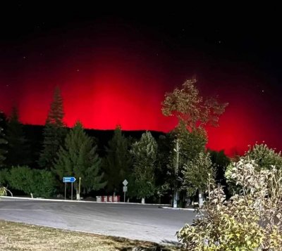 За първи път полярно сияние над България, предстои мощна магнитна буря