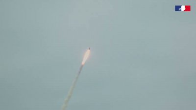 Франция извърши успешен тест на балистична ракета