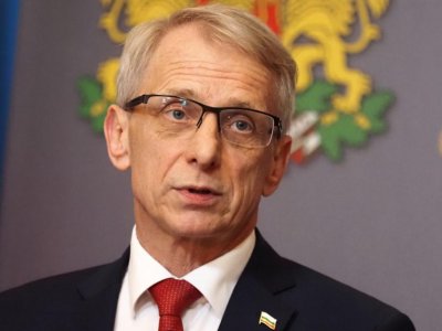 Николай Денков: Няма как да бъда премиер в правителство, в което полицията бие хората
