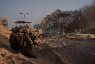 Израел обяви, че са убили главния производител на оръжия на "Хамас"