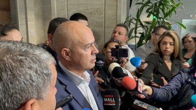 Георги Свиленски от БСП: Задължение е на ГЕРБ и ДПС да осигурят кворум в парламента (ВИДЕО)
