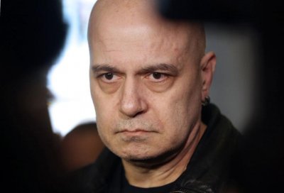 Слави Трифонов: ГЕРБ, ДПС и "Продължаваме промяната" са се събрали да печелят, а не да управляват
