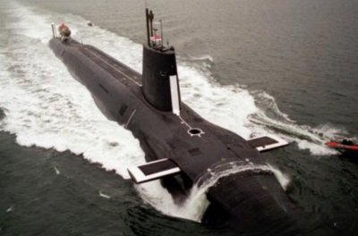 Британска атомна подводница почти потъна в Атлантическия океан