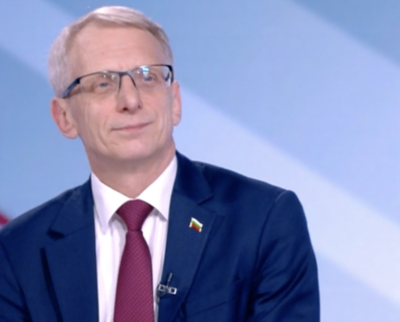 Веселина Томова: Лъжеш, Денков, нагло лъжеш за справката на ДАНС!