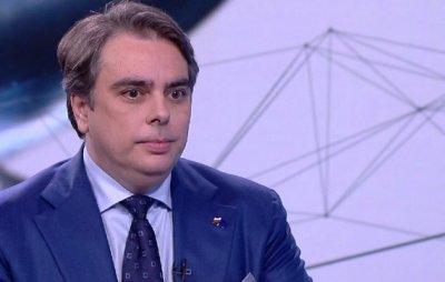 Асен Василев: Ако не се справя с бюджета за догодина, директно си тръгвам