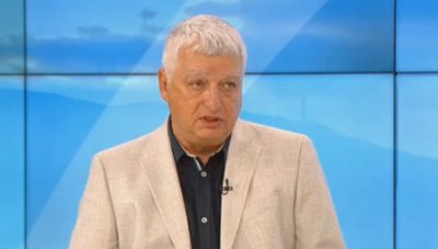 Детски психолог: Побойничката от видеото с пребитото дете от Перник също е малтретирана