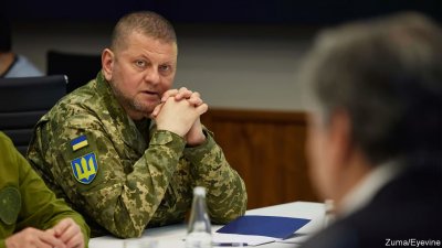 Съветник на главнокомандващия армията на Украйна загина след злополука с подарък граната за рождения му ден