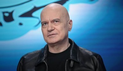 Слави Трифонов: Партийно оцветени кандидати притискат президентската институция