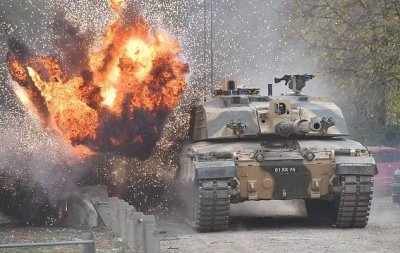 Британски военни тренират на полигон, имитиращ бойна зона в Украйна (СНИМКИ)
