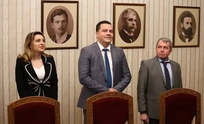 Започна срещата на ИТН с президента (ВИДЕО)