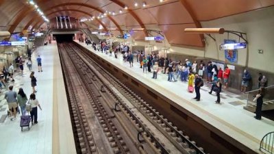 Софийското метро: 19-годишен отговаря за побой над две деца