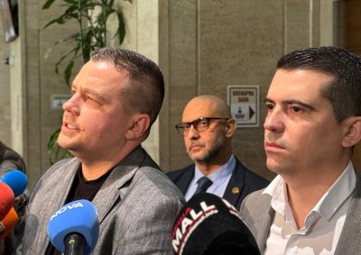 Балабанов: Ще политизираме досиетата &bdquo;Петрохан&ldquo;, колкото е нужно, за да защитим децата си (ВИДЕО)