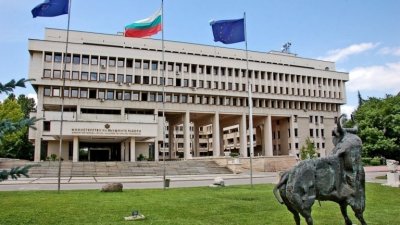 МВнР призова българите да напуснат Израел и Иран заради нарастващо напрежение в Близкия изток