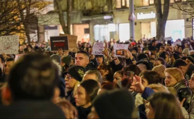 &bdquo;Нито една повече&ldquo;: Граждани се обявиха против съдебната присъда за жестокото убийство на Евгения (СНИМКИ)