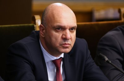 Зам.-главният секретар на МВР, който беше издирван от министър Дечев проговори: В болница съм, затова не се обадих