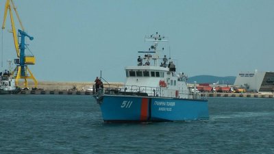 Военноморските сили приключиха огледа на потъналия кораб край Маслен нос: Няма следи от екипажа