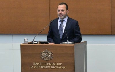 Николай Найденов положи клетва като служебен министър на регионалното развитие и благоустройството