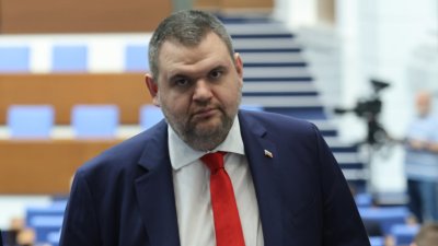 &bdquo;ДПС-Ново начало&ldquo; предлага великденски добавки за пенсионерите под прага на бедността
