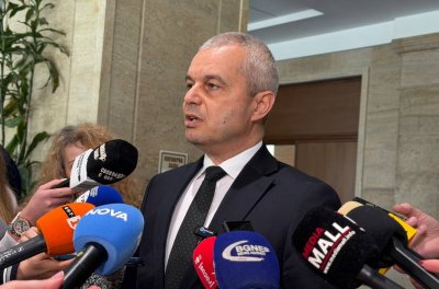 Костадинов: Днес пуснах сигнал в ДАНС и ще искам да бъдат разследвани Наталия Киселова и Илияна Йотова (ВИДЕО)