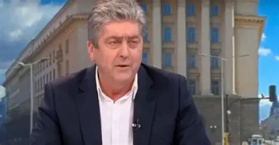 Георги Първанов: Румен Радев се снишава, няма характер