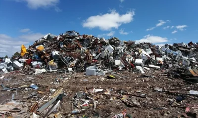Европол арестува над 300 души за международен трафик на отпадъци