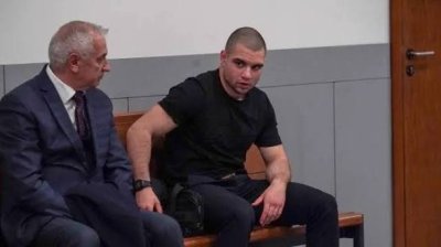 Прокурорският син Васил Михайлов замесен в опит за палеж и стрелба